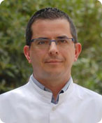 DR. JOSÉ RAMÓN LÁZARO